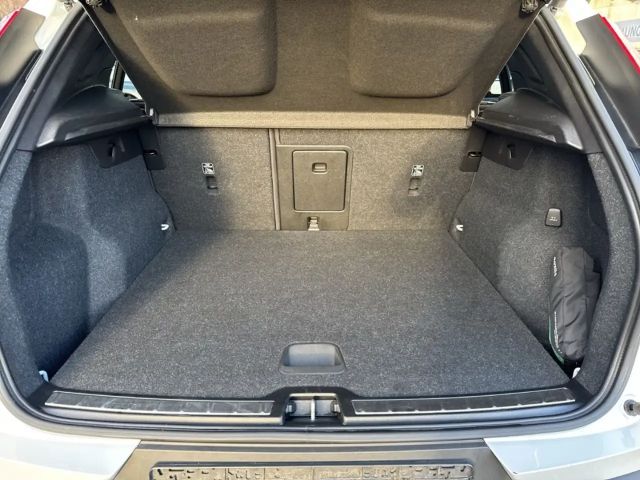 Volvo XC40 Bright Plus Recharge