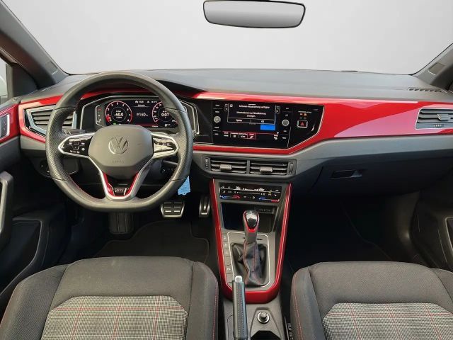 Volkswagen Polo 2.0 TSI DSG GTI