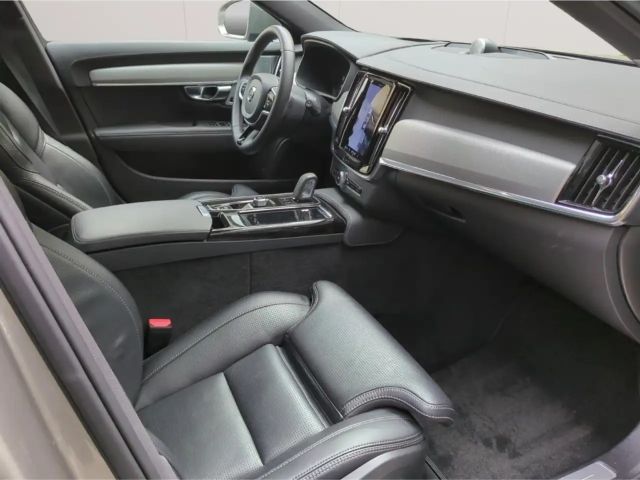 Volvo V90 R-Design Recharge T6