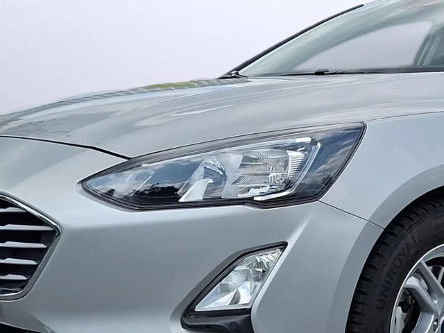 Ford Focus Cool & Connect Wagon