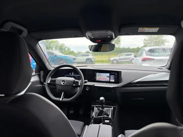 Opel Astra 1.2 Turbo Edition Turbo