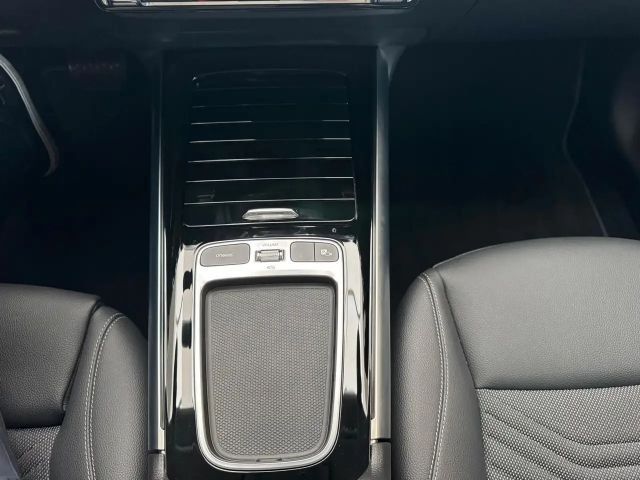 Mercedes-Benz B 180 Progressive