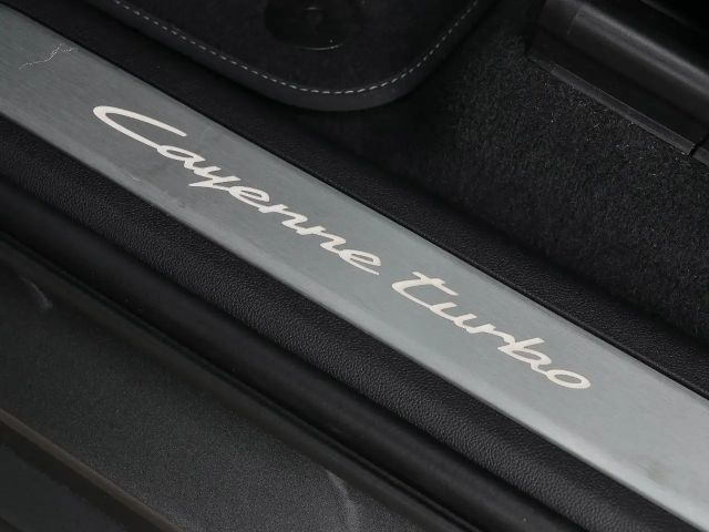 Porsche Cayenne Coupé E-Hybrid Turbo