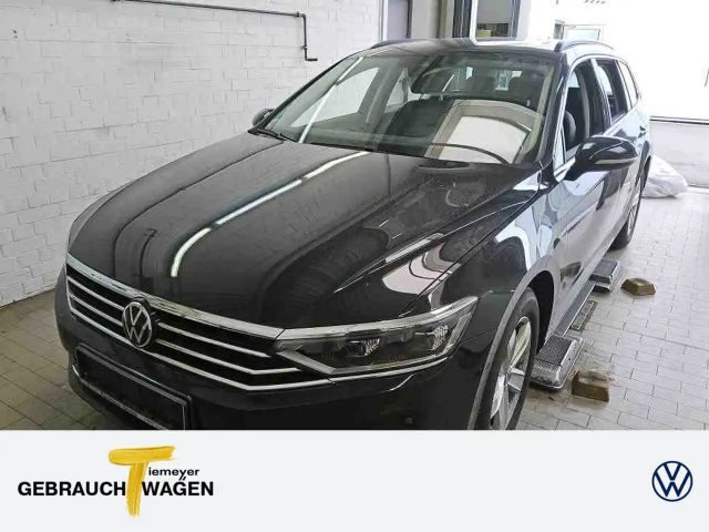 Volkswagen Passat 2.0 TDI Business DSG Variant