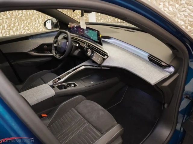 Peugeot 5008 GT-Line Hybrid