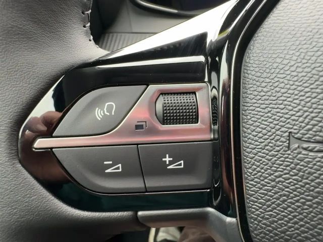 Peugeot 208 Allure Pack