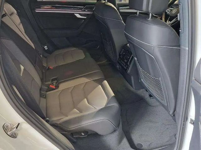 Volkswagen Touareg 4Motion R-Line