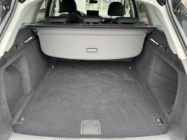 Audi A4 35 TFSI Avant S-Tronic