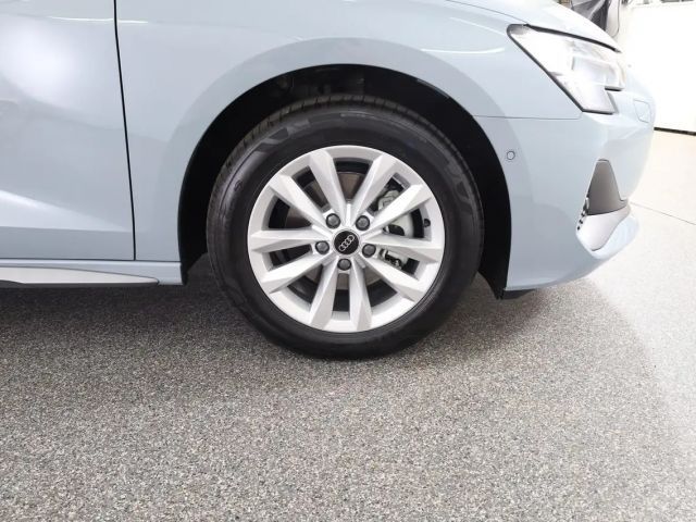 Audi A3 30 TFSI Sedan