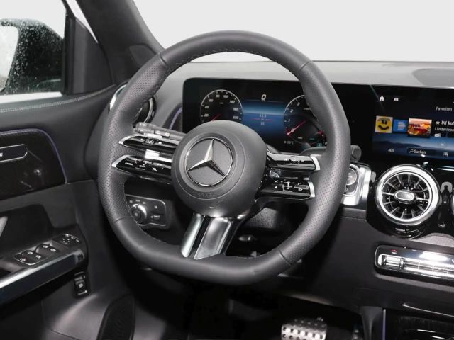 Mercedes-Benz GLB 200 AMG Line