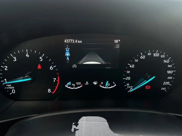 Ford Focus EcoBoost ST Line