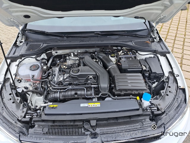Volkswagen Golf 1.5 eTSI