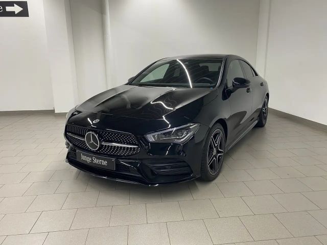 Mercedes-Benz CLA 220 AMG Line CLA 220 d Coupé