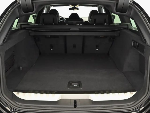 BMW 330 330e M-Sport xDrive