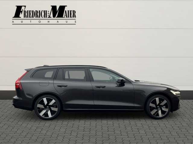 Volvo V60 AWD Dark Plus T8