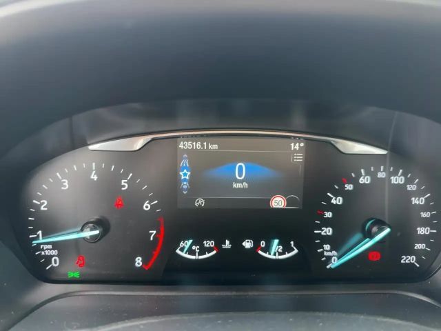 Ford Puma EcoBoost Titanium