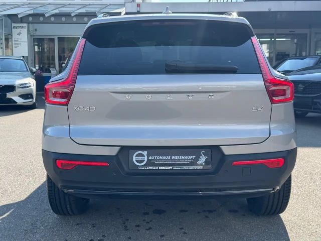 Volvo XC40 Dark Plus