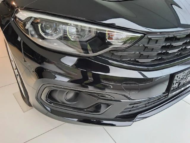 Fiat Tipo Life