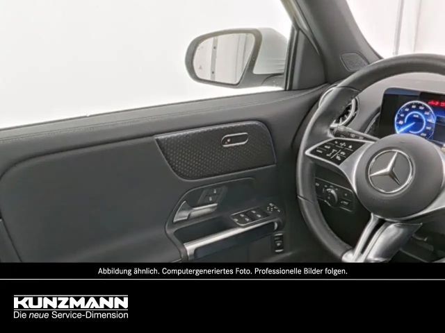 Mercedes-Benz EQB 300 4MATIC Progressive