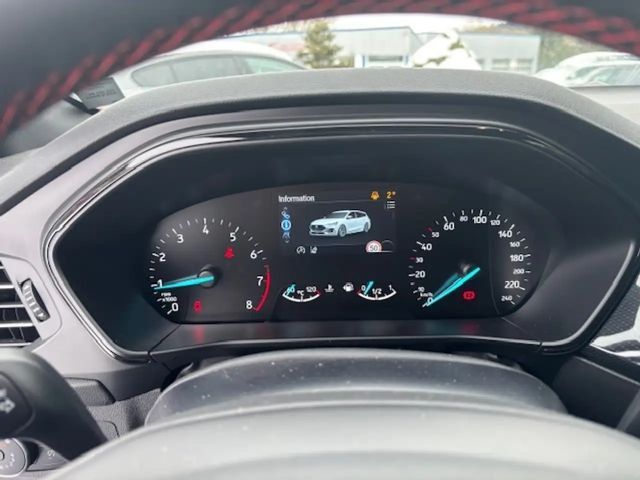 Ford Focus ST Line Wagon