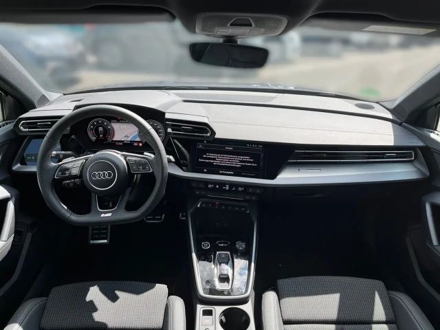 Audi A3 35 TFSI S-Line S-Tronic Sedan