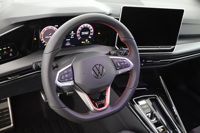 Volkswagen Golf 2.0 TSI DSG Golf VIII