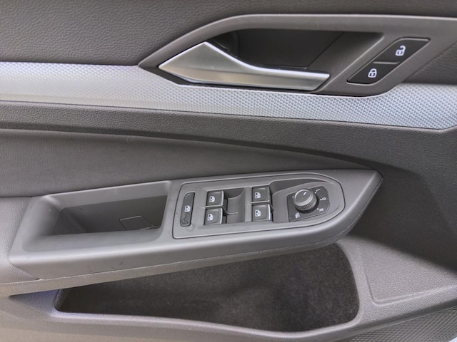 Volkswagen Golf 1.5 eTSI DSG