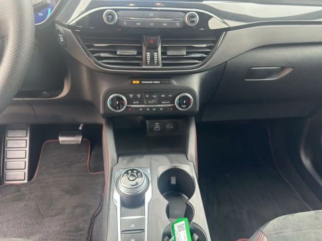 Ford Kuga Plug in Hybrid ST Line X