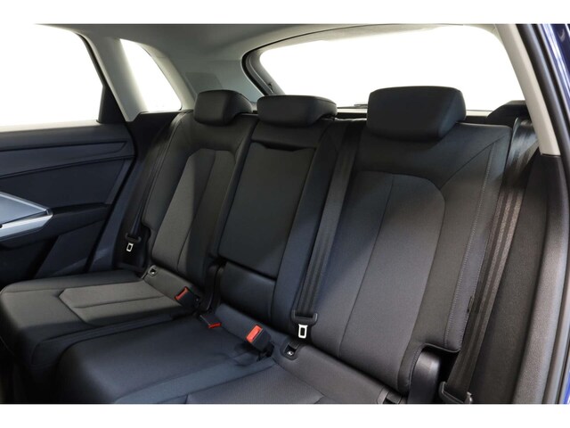 Audi Q3 35 TDI S-Tronic