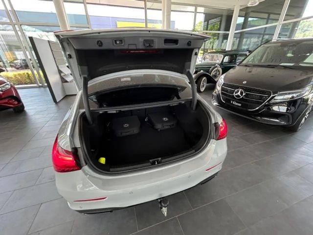 Mercedes-Benz A 250 A 250 e AMG Line