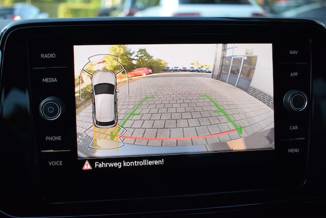 Volkswagen T-Roc 1.5 TSI DSG R-Line