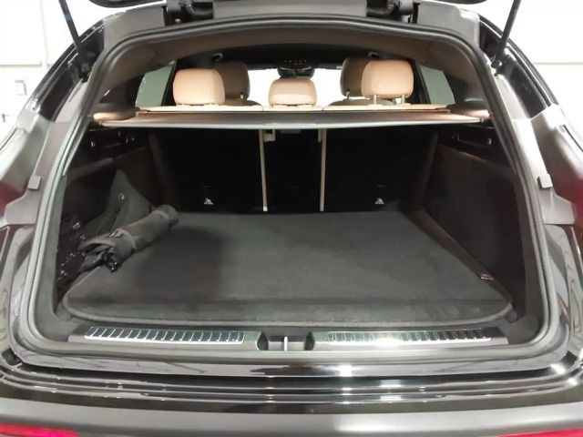 Mercedes-Benz EQC 400 4MATIC