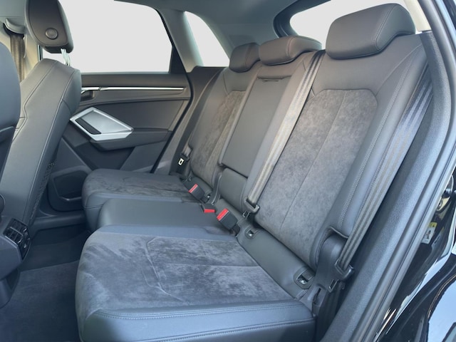 Audi Q3 35 TFSI S-Tronic