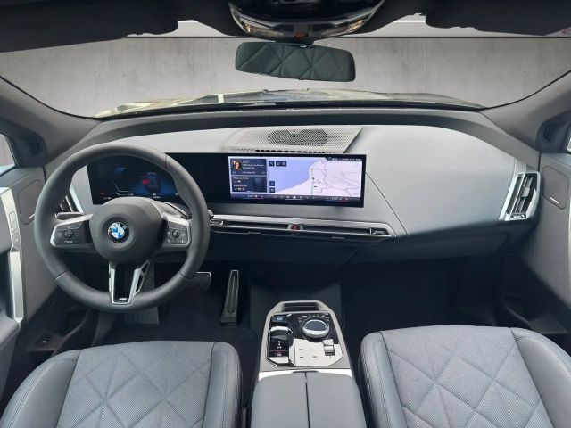 BMW iX xDrive45