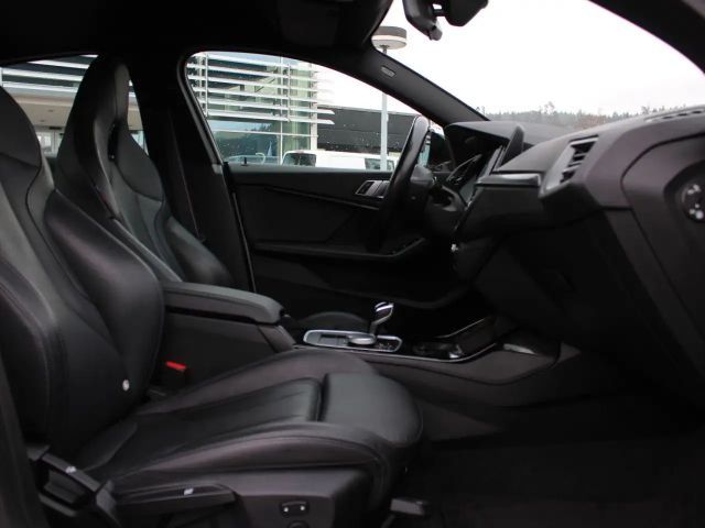 BMW 220 220i Coupé M-Sport