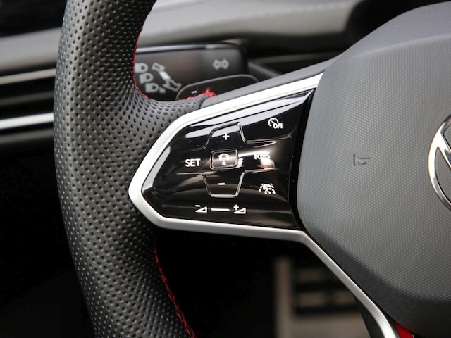 Volkswagen Golf 2.0 TSI GTI Golf VIII Style