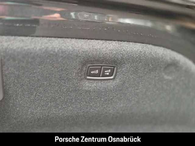 Porsche Taycan HD-Matrix Pano BOSE Soft-Close Surround View Perfb