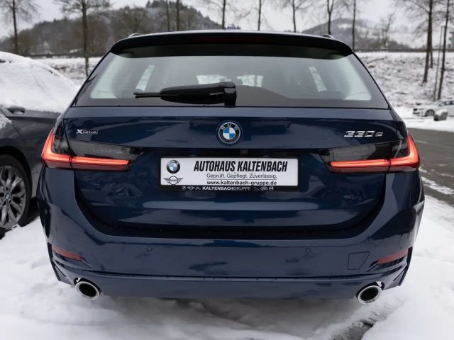 BMW 330 330e Touring xDrive