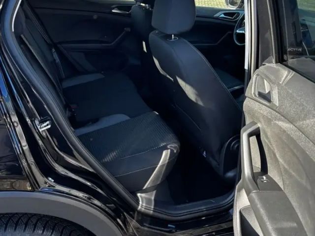 Volkswagen T-Cross Active