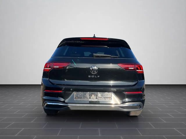 Volkswagen Golf 1.5 TSI