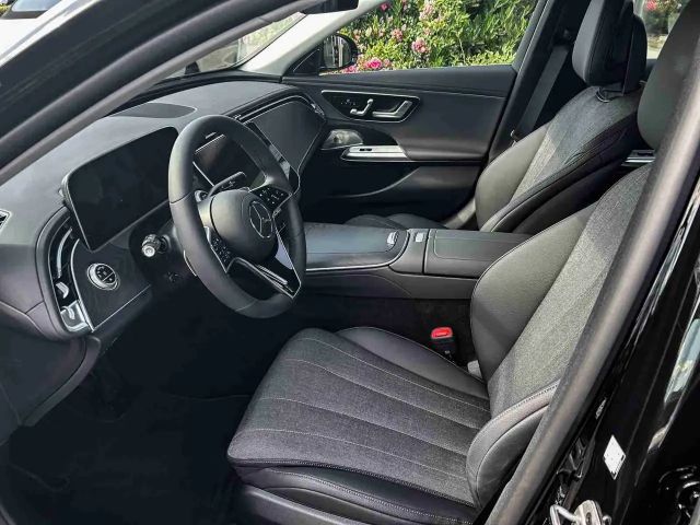 Mercedes-Benz E 450 4MATIC AVANTGARDE Sedan