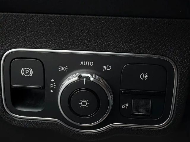 Mercedes-Benz GLB 200 GLB 200 d