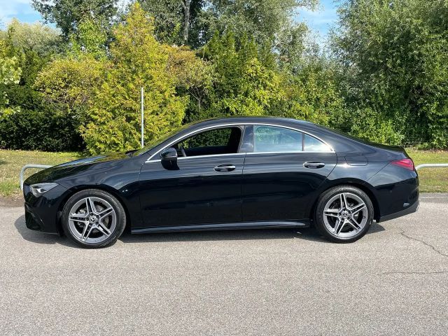 Mercedes-Benz CLA 180 AMG Line Coupé