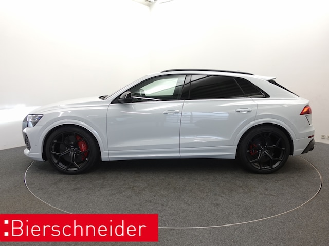 Audi RS Q8 Performance Quattro