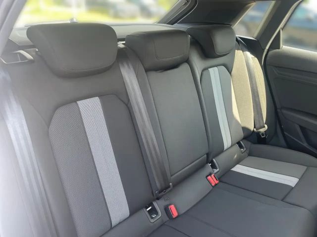 Audi A3 40 TFSI Hybride Sedan