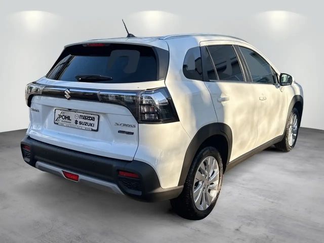 Suzuki S-Cross Hybrid