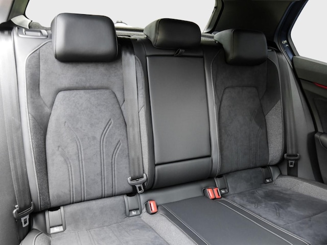 Volkswagen Golf 1.5 eTSI DSG Golf VIII