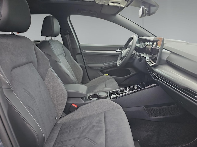 Volkswagen Golf 1.5 eTSI DSG Golf VIII