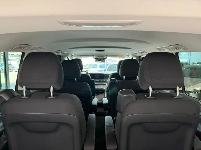 Mercedes-Benz V 220 Limousine Lang V 220 d