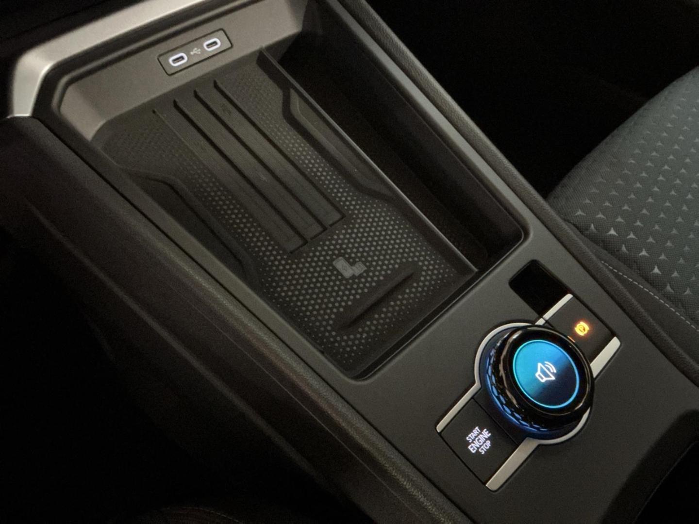 Volkswagen T-Roc 1.5 eTSI DSG Life Plus